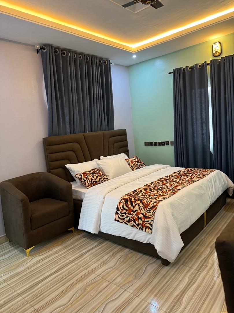 Motor Lodge